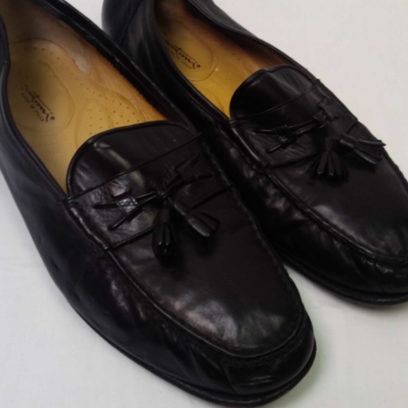 grey platform supergas